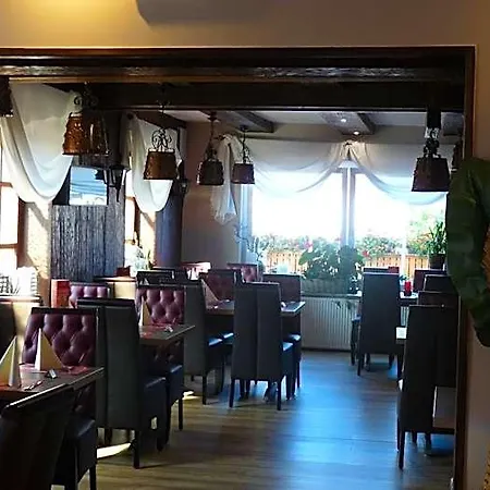 Hotel Rodizio Ug *