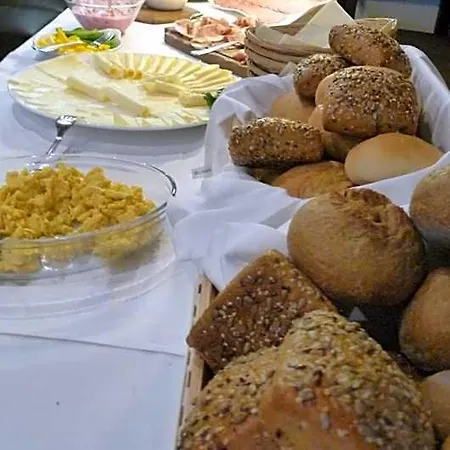 Hotel Rodizio Ug *
